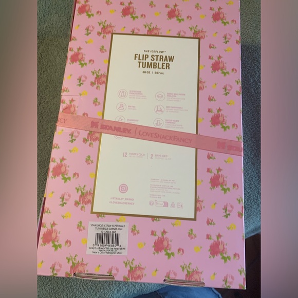 Stanley Love Shack Fancy - Picture 2 of 7